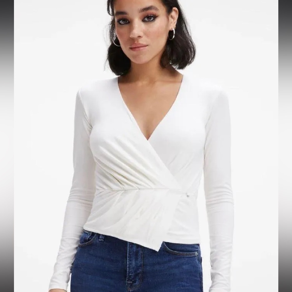 Good American Good Touch Wrap Top